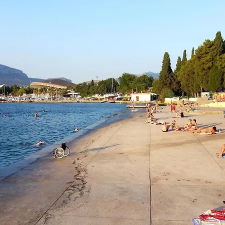Penzion With A Parking Space 14538 Split